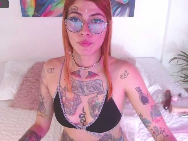 Fotoğraflar AliciaLodge I escape from the area 51 to fuck with you ... CONTROL DOMI+ NAKED+FUCK ASS 666TIPS #new #teen #tattoo #pussy #lovense