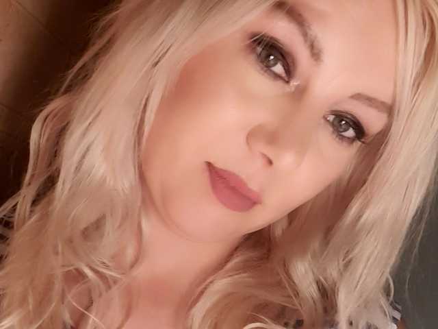 Profilin fotoğrafı BlondeAlis