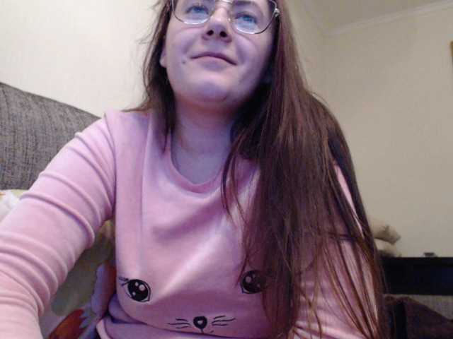 Yayın ekran görüntüleri AlinaBertie3