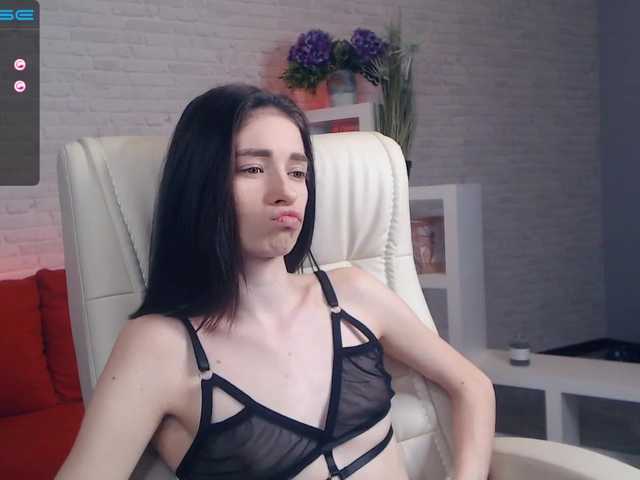 Fotoğraflar AlinaMalina Hello guys, welcome to my room 2812 Masturbate pussy in public :smirking 3333 Let's try a new lovens, it will be very hot if you love me) Don't forget to click on the heart in the upper right corner: love Lovens operates from 1 token :love I'm ve