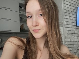 Erotik görüntülü sohbet AlinaVagina