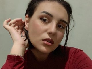 Erotik görüntülü sohbet AlinaWild