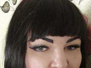 Erotik görüntülü sohbet AliraDom