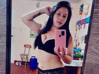 Erotik görüntülü sohbet AlisonRoxx