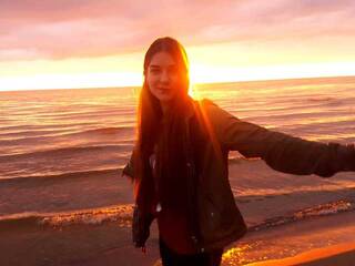 Erotik görüntülü sohbet AlisonsAnders