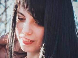 Erotik görüntülü sohbet aliswan