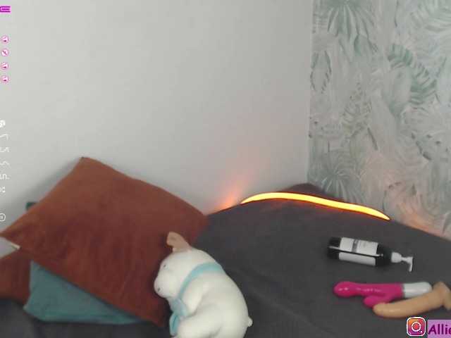 Yayın ekran görüntüleri Alliee-1
