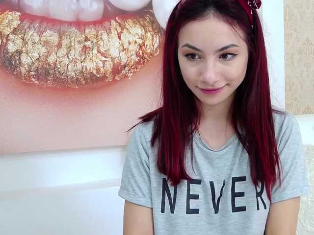 Yayın ekran görüntüleri AllizeBlanc