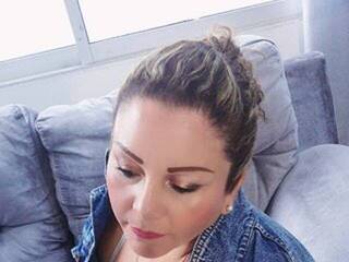 Erotik görüntülü sohbet AlmaFerrer