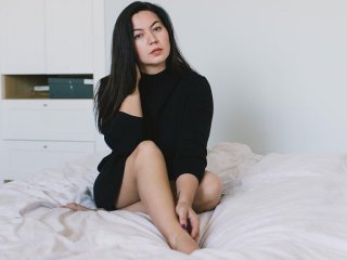 Erotik görüntülü sohbet Alsou