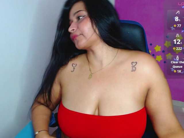 Fotoğraflar Alyson- #latina #bbw #natural #squirt #curvy #young #big tits #big ass