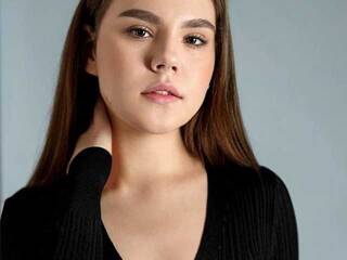 Erotik görüntülü sohbet AmelyKreeks