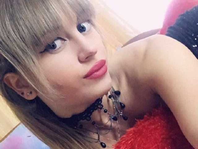 Profilin fotoğrafı Amina-Kiss
