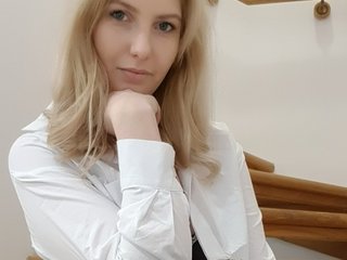 Erotik görüntülü sohbet AmitielAngel