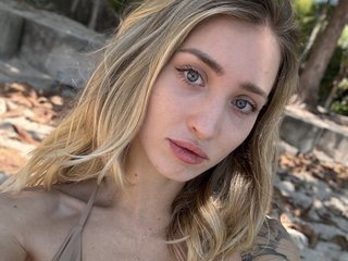 Erotik görüntülü sohbet AmmyAdmzz