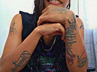 Erotik görüntülü sohbet Amy-420