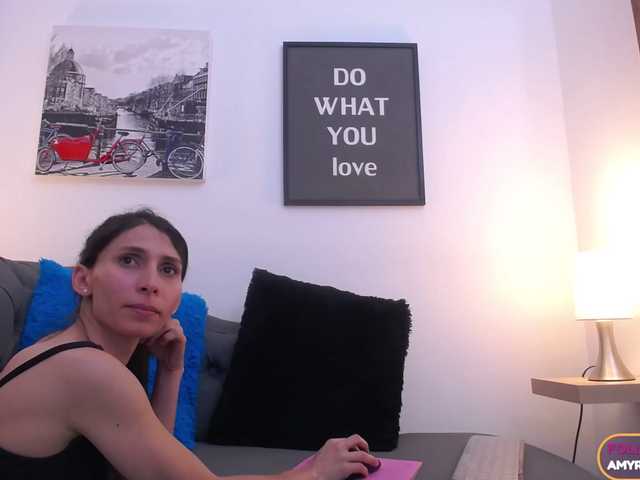 Yayın ekran görüntüleri amy-roller