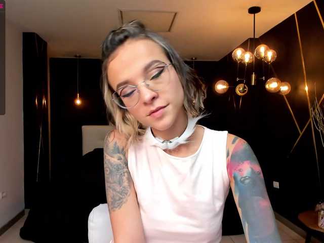 Fotoğraflar AmyAddison • How’d you like to start? Cuz I do know how we need to finish, so pleased and wet♥cumshow@goal♥lovense on/640