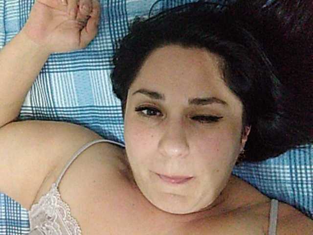 Yayın ekran görüntüleri AmyAyrton