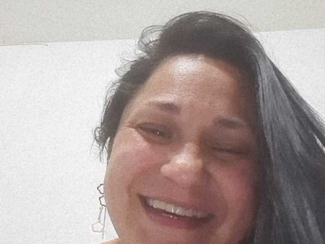 Yayın ekran görüntüleri AmyAyrton