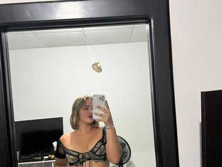 Erotik görüntülü sohbet Anaistone