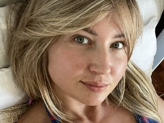 Erotik görüntülü sohbet WhereisAlice