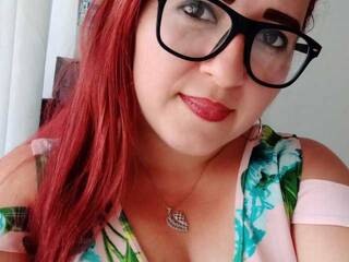 Erotik görüntülü sohbet andreacastroo