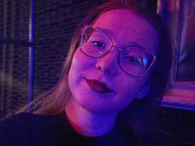 Profilin fotoğrafı RED-Foxxxyyy