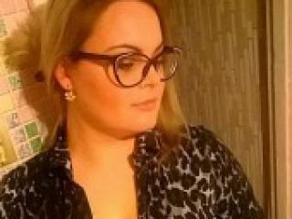 Erotik görüntülü sohbet angelann