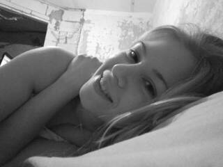 Erotik görüntülü sohbet angelina17