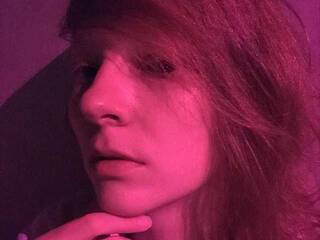 Erotik görüntülü sohbet AngelLalita