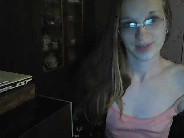 Yayın ekran görüntüleri Angelpussy1