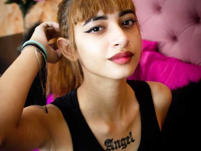 Profil resmi Angelzoe18