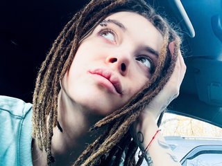 Erotik görüntülü sohbet AngesInTattoo18