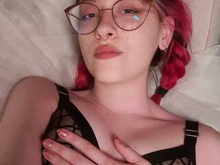 Erotik görüntülü sohbet YukaMinori