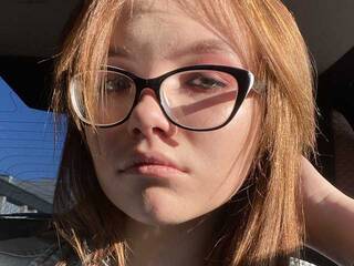 Erotik görüntülü sohbet Anime-girl