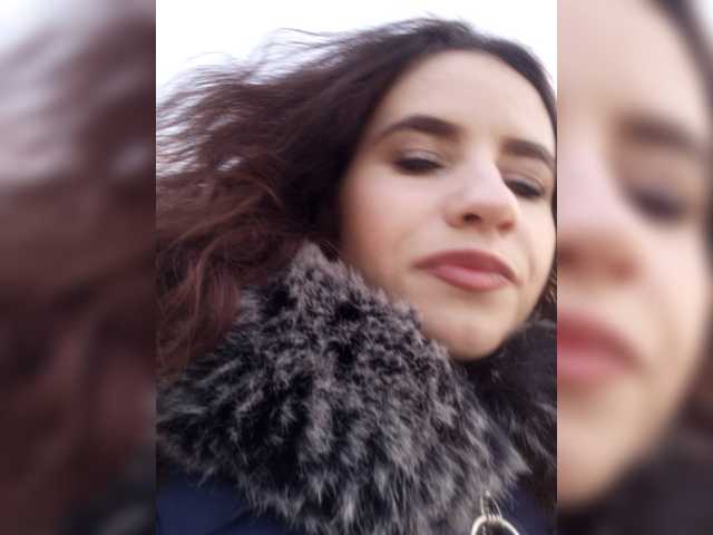 Yayın ekran görüntüleri _Astika_