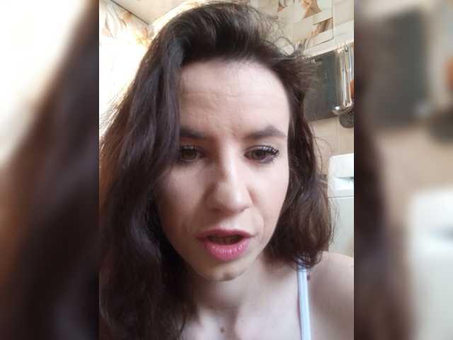 Yayın ekran görüntüleri _Astika_