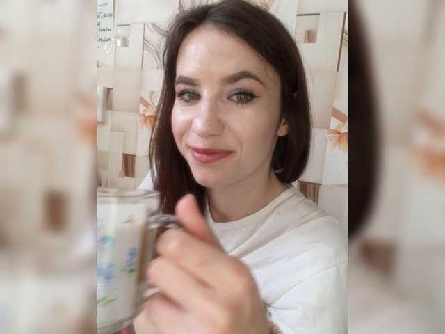 Yayın ekran görüntüleri _Astika_
