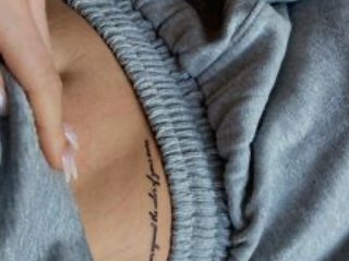 Erotik görüntülü sohbet Kriss_anna