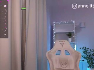 Erotik görüntülü sohbet Annelitt