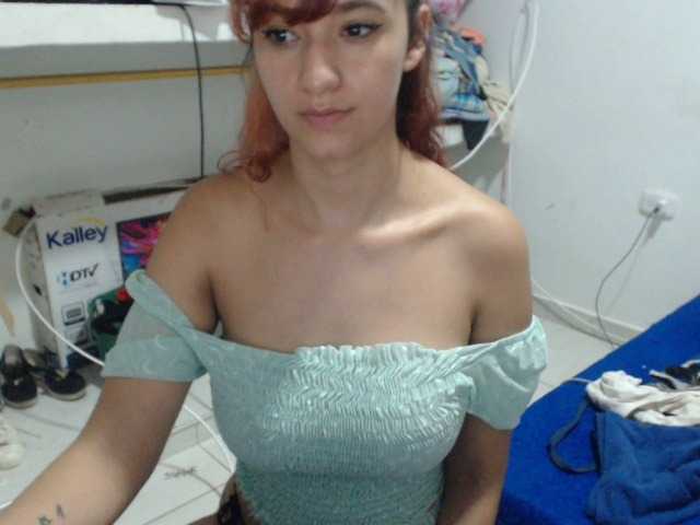 Yayın ekran görüntüleri annieclark