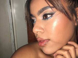 Erotik görüntülü sohbet arianabedoya