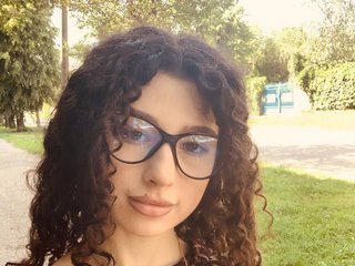 Erotik görüntülü sohbet ArianaFox