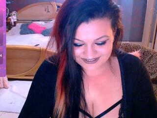 Erotik görüntülü sohbet Ariellefoxy