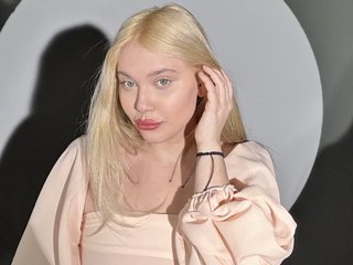 Erotik görüntülü sohbet Arisharisha