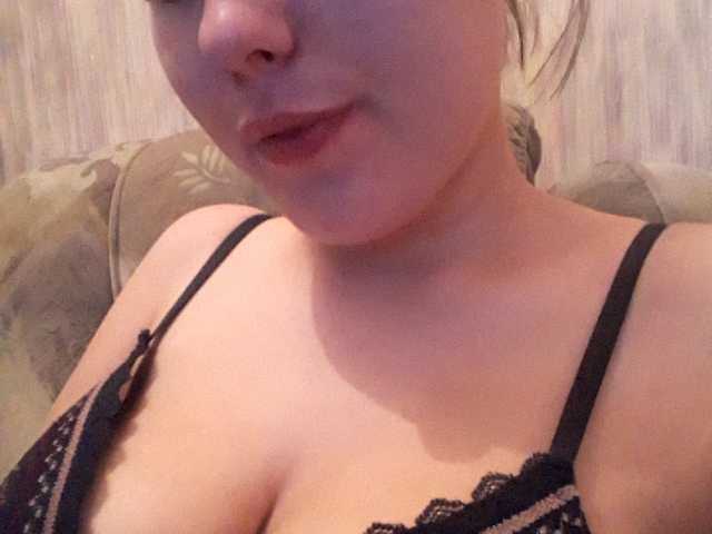 Yayın ekran görüntüleri Virgin_pussy