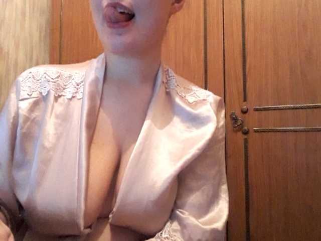 Yayın ekran görüntüleri Virgin_pussy
