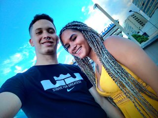 Erotik görüntülü sohbet ArthurandAlix