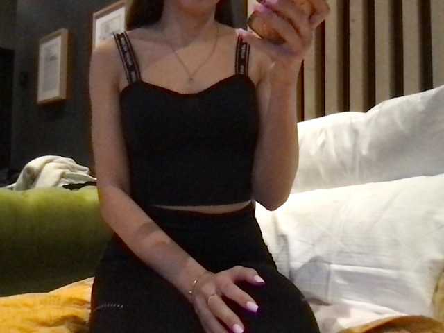 Yayın ekran görüntüleri NICOLL_KISS_ME